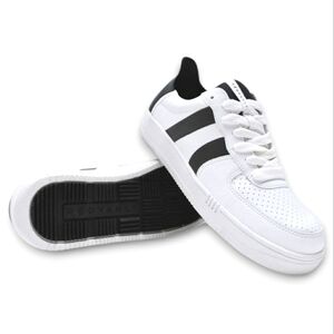 Redvanly Contender Golf Sneaker Size 10 Men Color White/Tuxedo Black NWT Outdoor